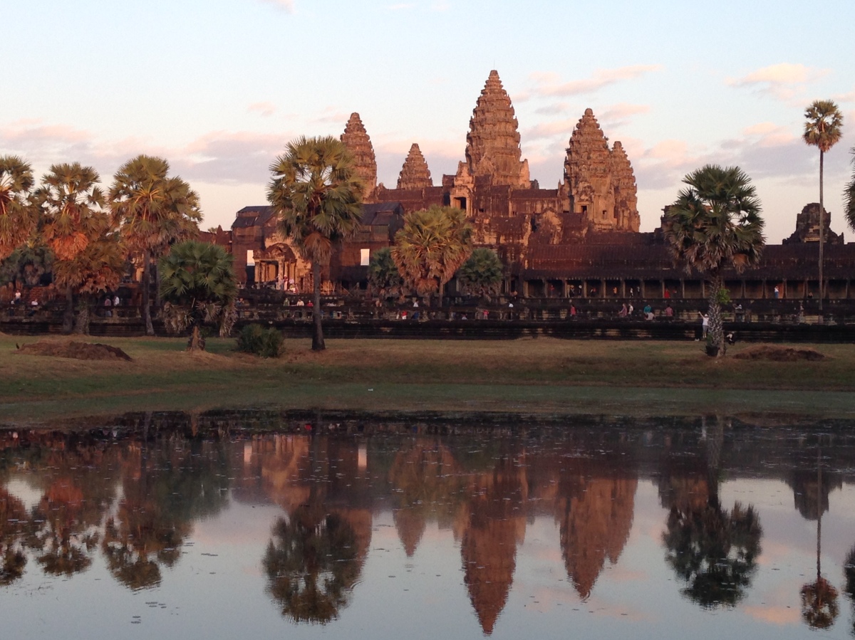 Αποτέλεσμα εικόνας για Rising tourists cannot check soaring prices for Angkor Wat exploration